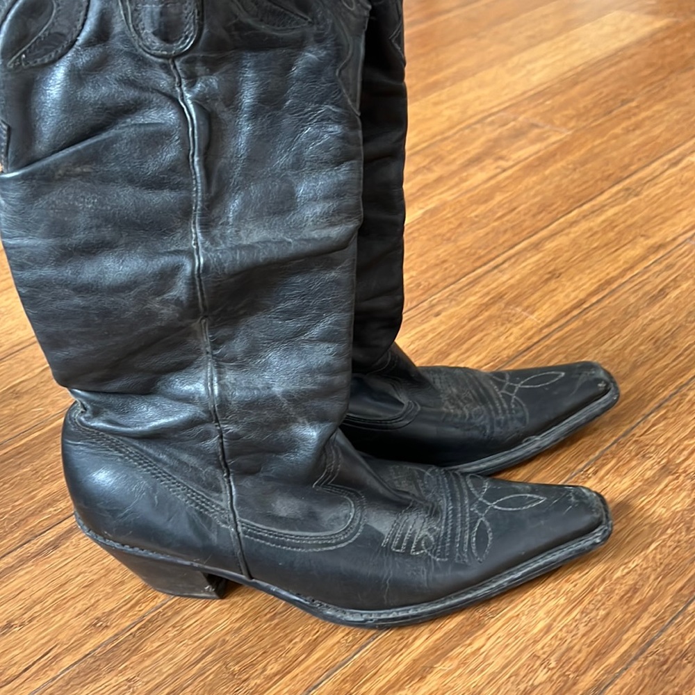 Steve Madden black cowgirl boots
